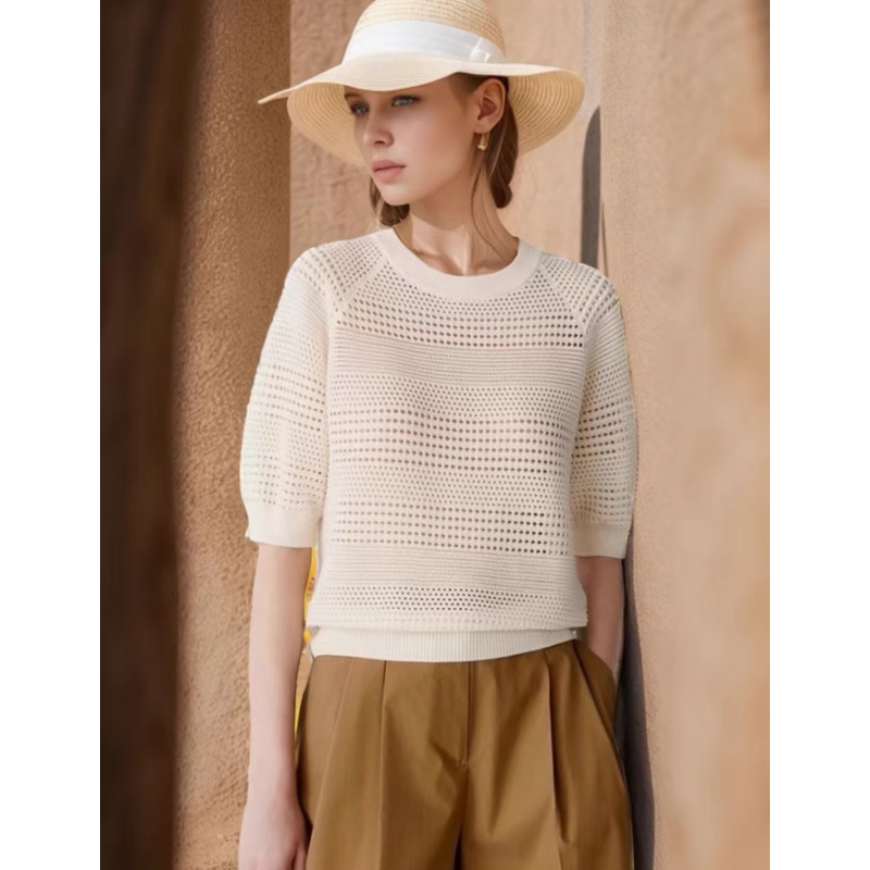 100% Wool Women's Clothing